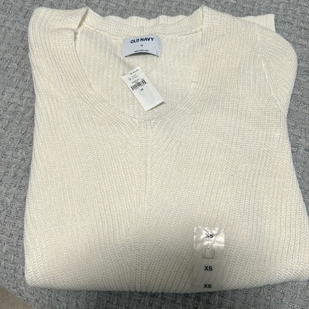 Old Navy Sweater